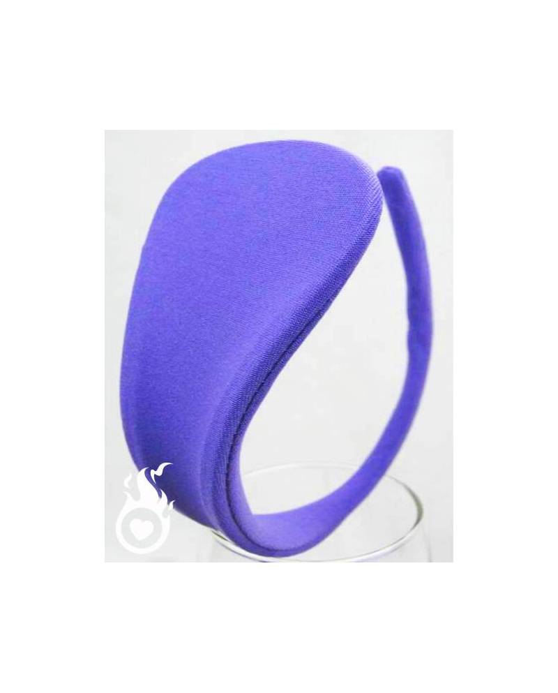 Rebine String Bikini String, Mais Pas N'importe Quel String : Le C String