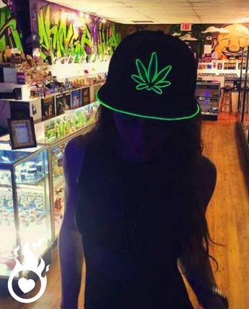 Casquette Led Cannabis, Casquette Lumineuse Weed